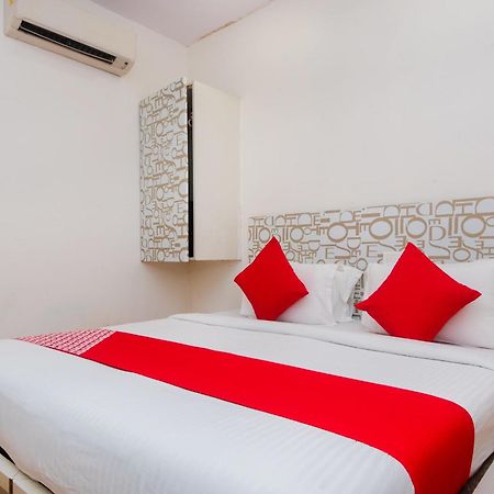 Hotel O Blue Pearl Residency Near Chhatrapati Shivaji International Airport Βομβάη Εξωτερικό φωτογραφία