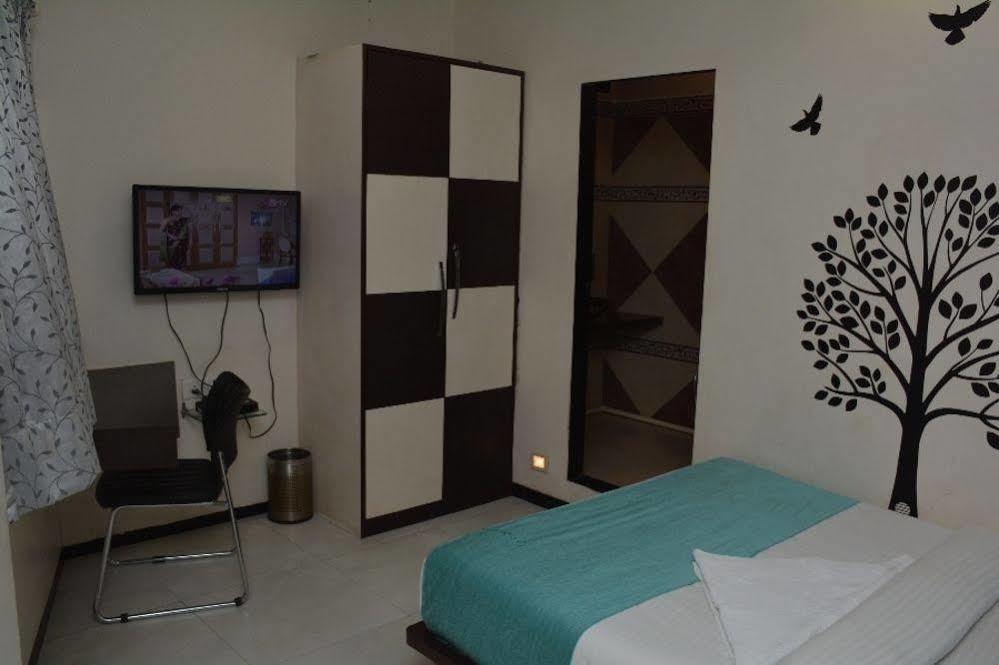 Hotel O Blue Pearl Residency Near Chhatrapati Shivaji International Airport Βομβάη Εξωτερικό φωτογραφία