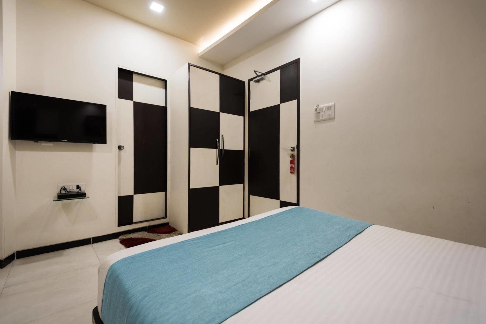 Hotel O Blue Pearl Residency Near Chhatrapati Shivaji International Airport Βομβάη Εξωτερικό φωτογραφία